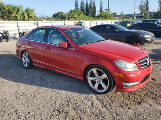 VIN WDDGF4HB8EA967750 2014 Mercedes-Benz C-Class, 250 no.4