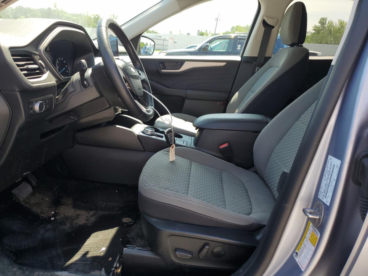 1FMCU9BZ7NUA30366 2022 Ford Escape Se