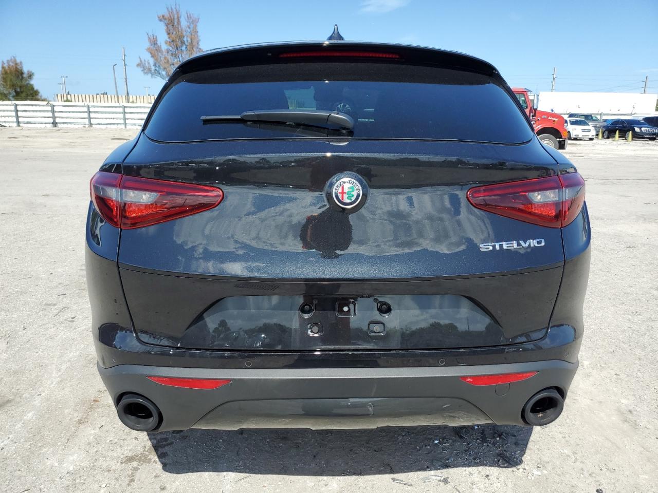 ZASPAJAN0P7D56114 2023 Alfa Romeo Stelvio Sprint