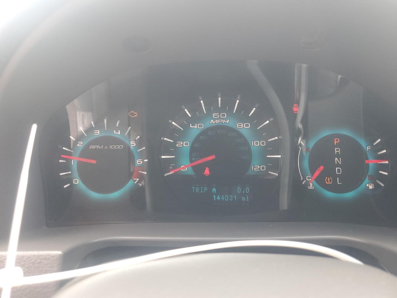 3FAHP0HAXAR220099 2010 Ford Fusion Se