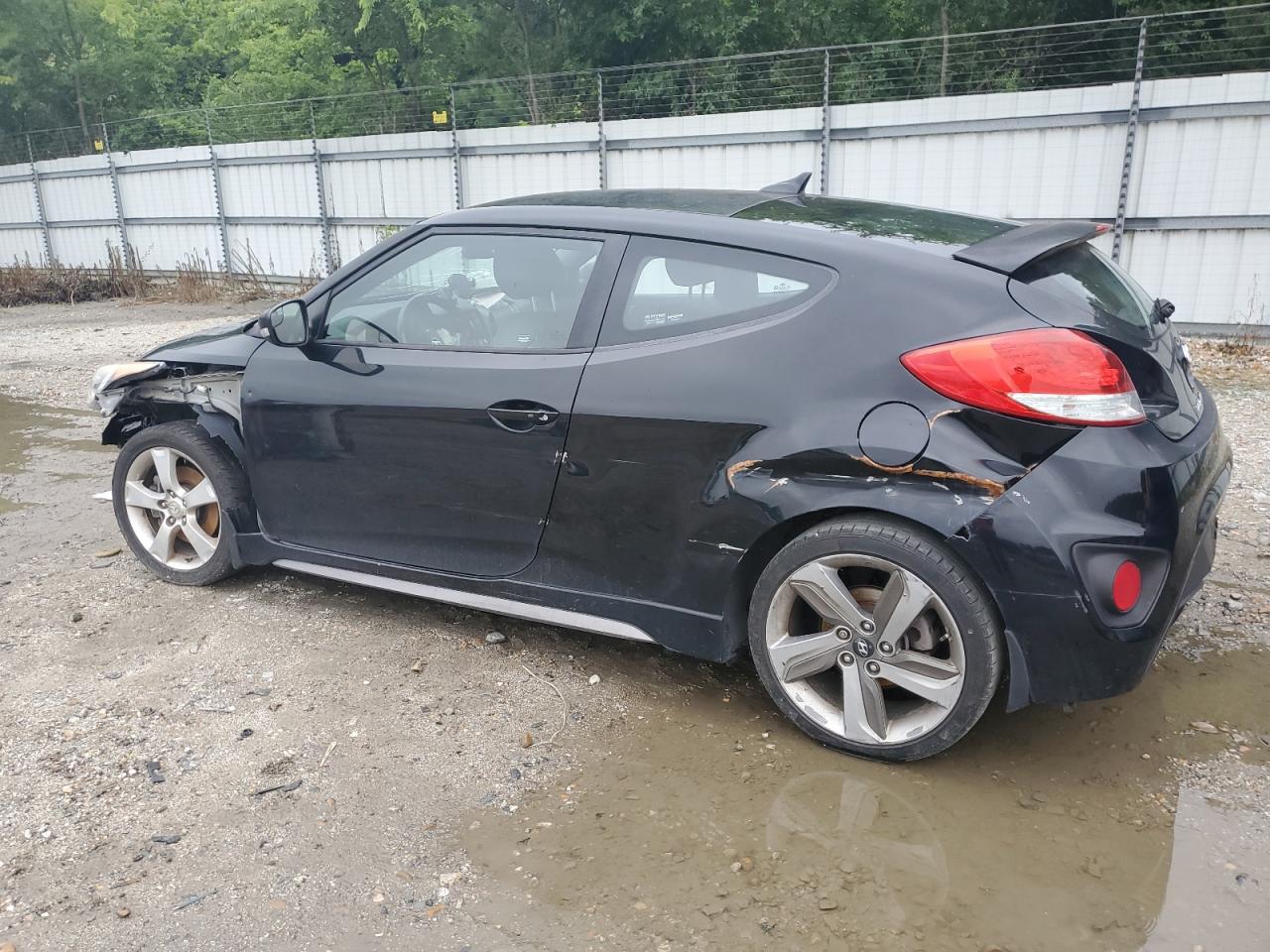 Lot #2886291600 2014 HYUNDAI VELOSTER T