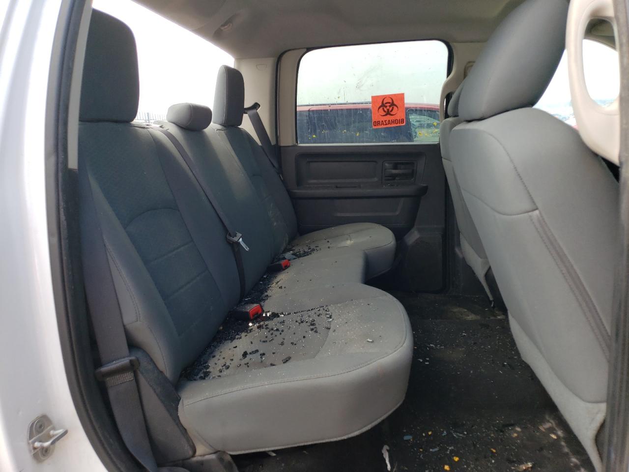 1C6RR7ST2FS637084 2015 Ram 1500 St