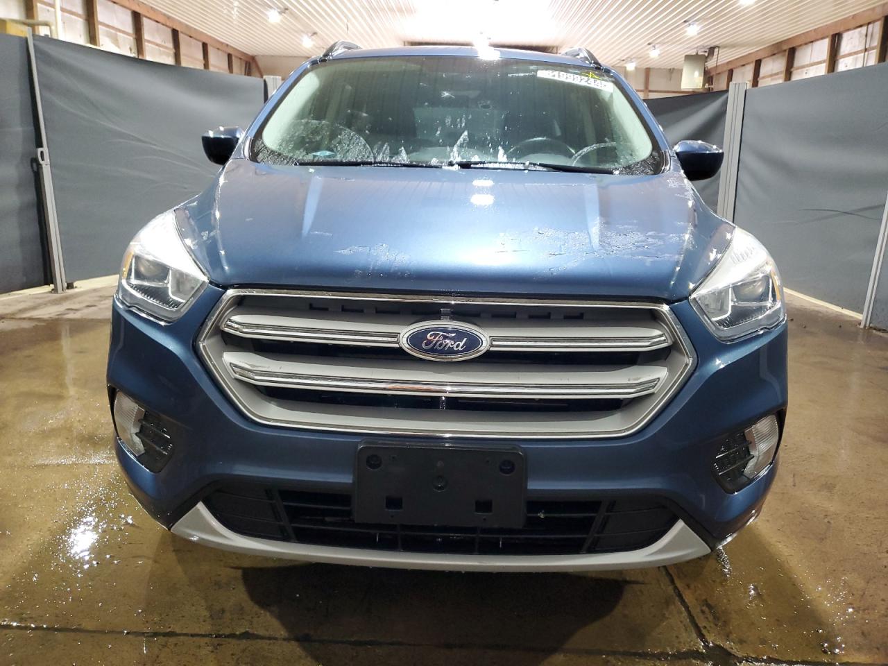 1FMCU9HD5JUB86962 2018 Ford Escape Sel