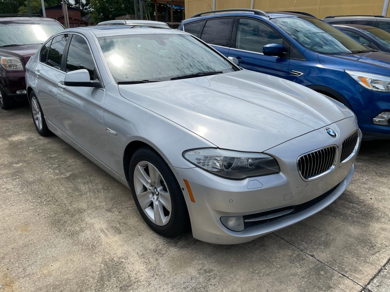 2013 BMW 528 I vin: WBAXG5C5XDD233958