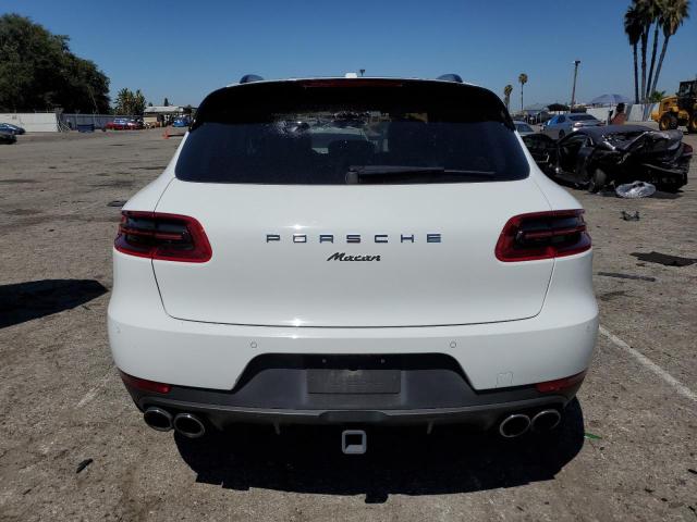 VIN WP1AA2A51JLB25725 2018 Porsche Macan no.6