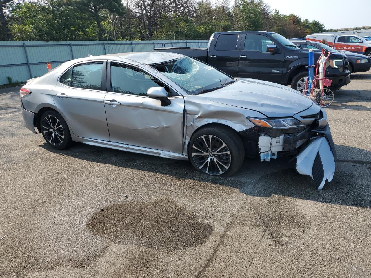 2019 Toyota Camry L vin: 4T1B11HK2KU186696