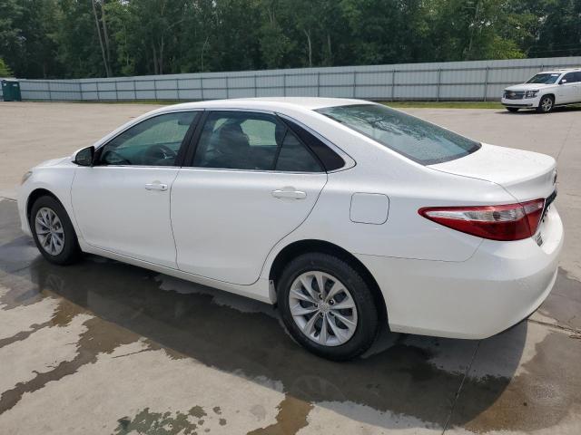 VIN 4T1BF1FK6GU122074 2016 Toyota Camry, LE no.2