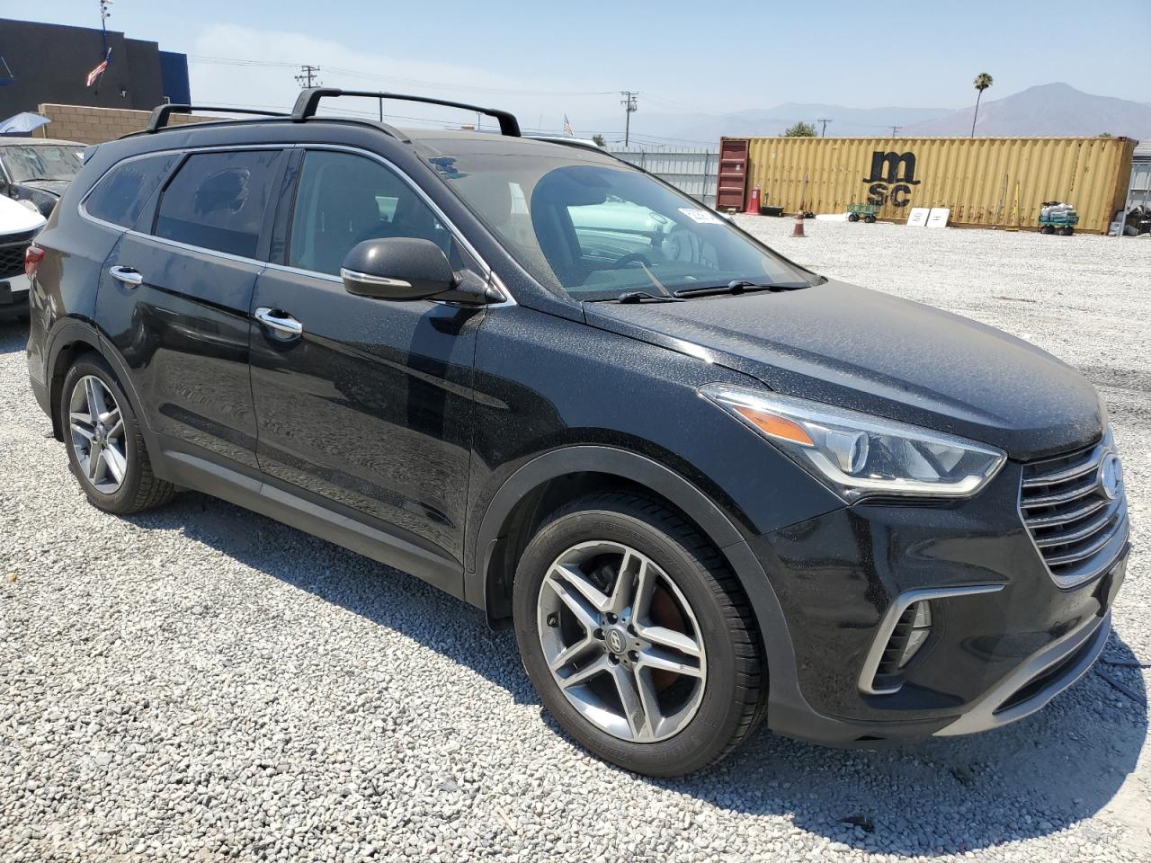 2017 Hyundai Santa Fe Se Ultimate vin: KM8SR4HF3HU245678