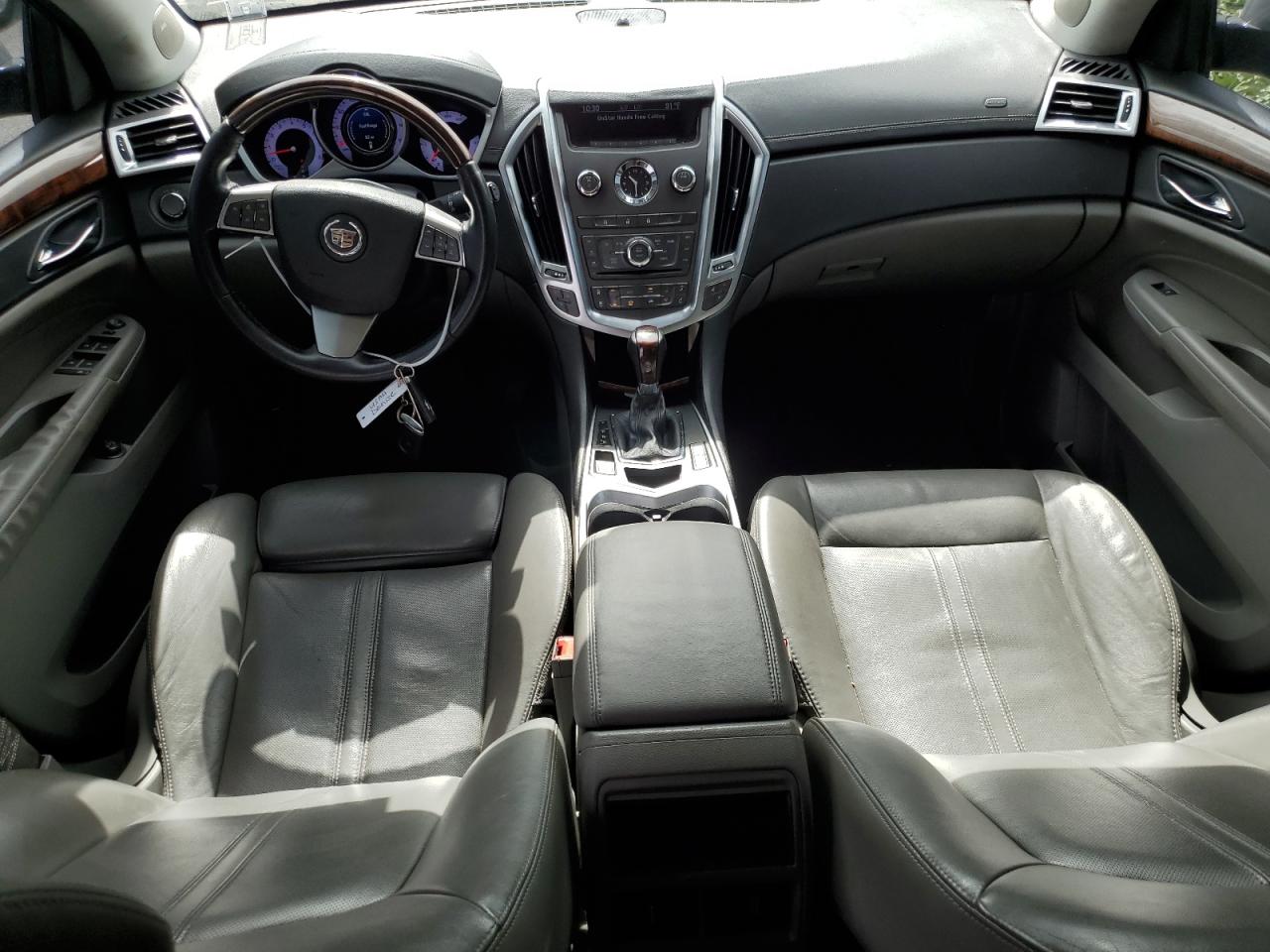 3GYFNAEY2BS674639 2011 Cadillac Srx Luxury Collection