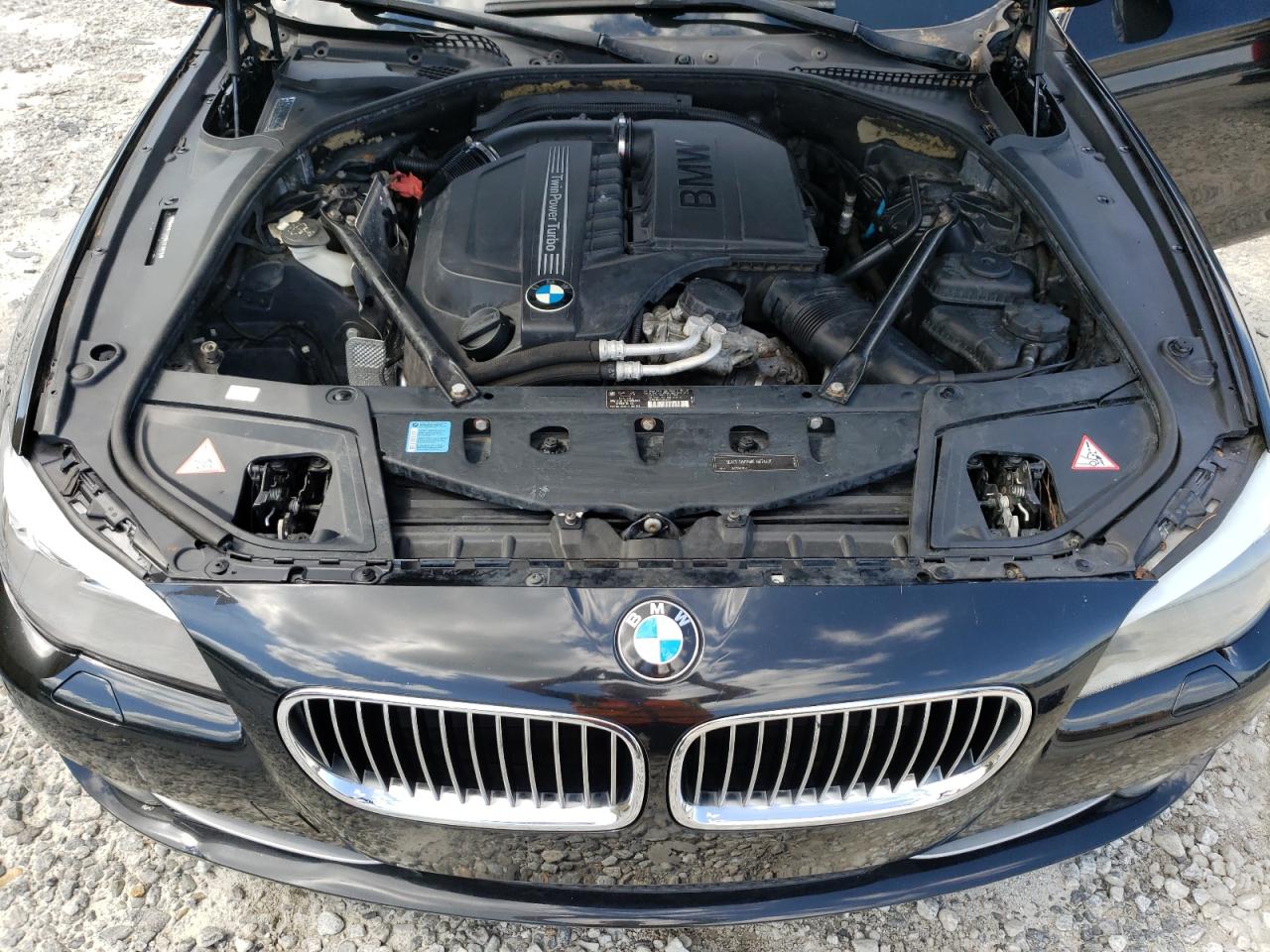 WBAFU7C57BC772072 2011 BMW 535 Xi