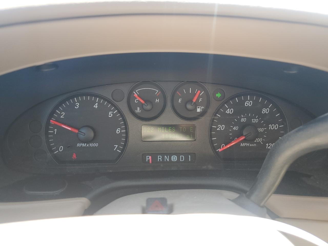 1FAFP53215A157947 2005 Ford Taurus Se