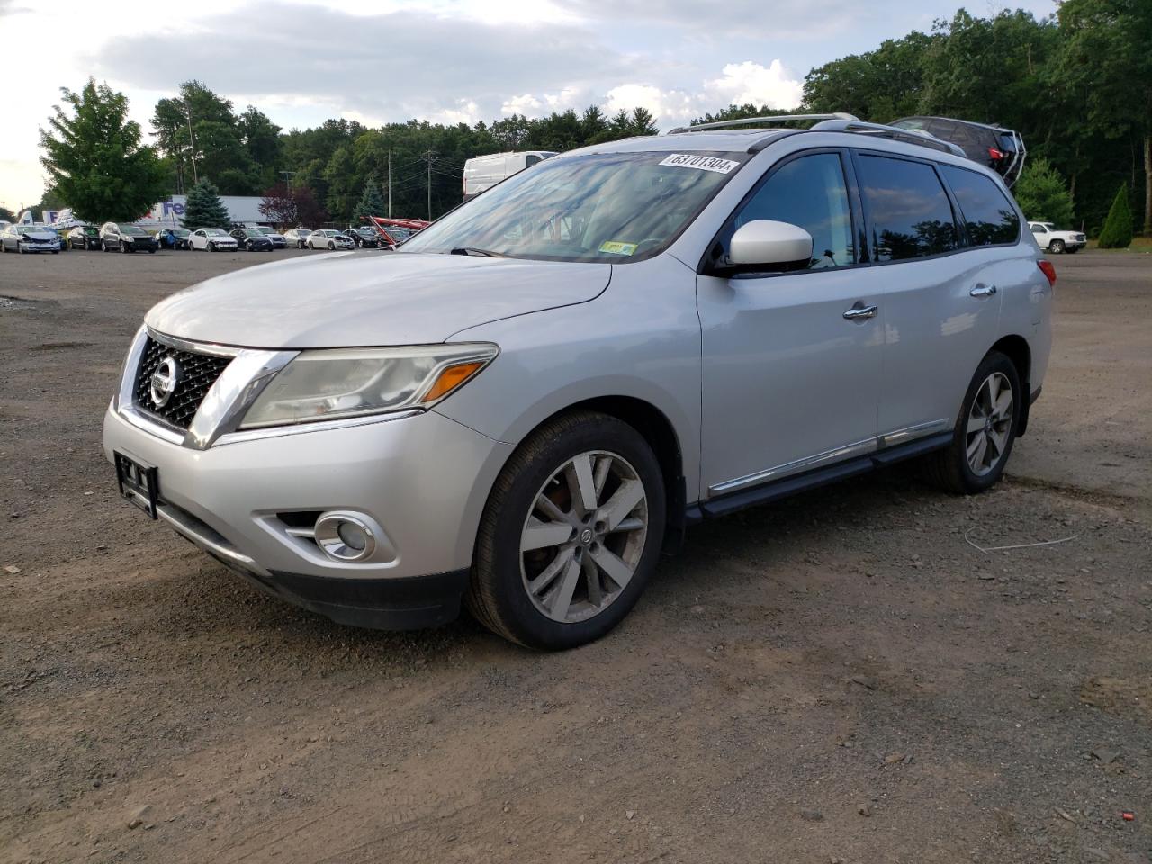 2014 Nissan Pathfinder S vin: 5N1AR2MM6EC709083