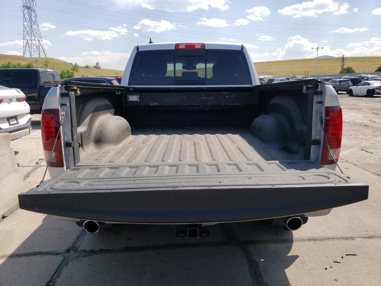 1C6RR7HT6GS231009 2016 Ram 1500 Sport