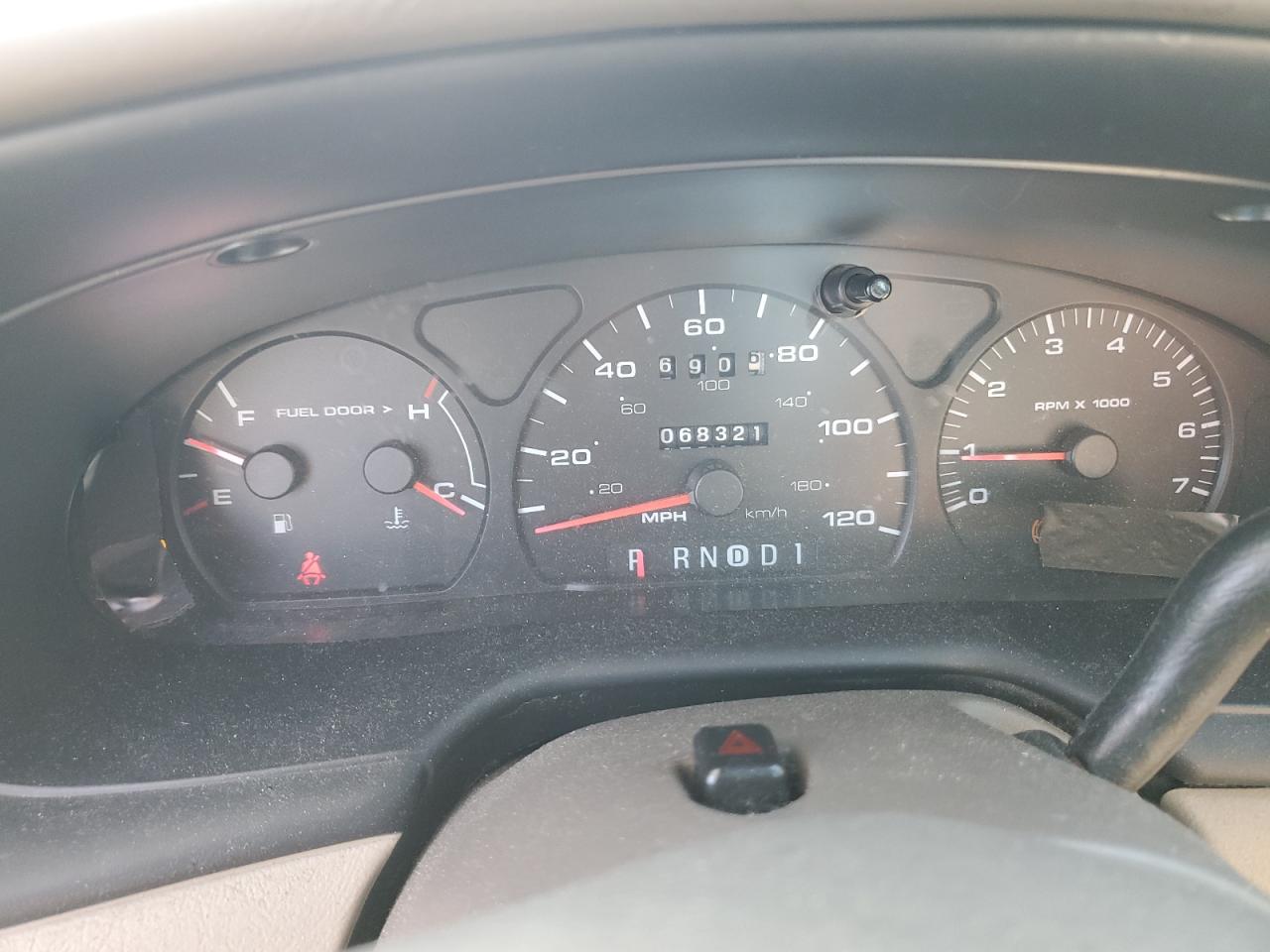 1FAFP55U62A211527 2002 Ford Taurus Ses