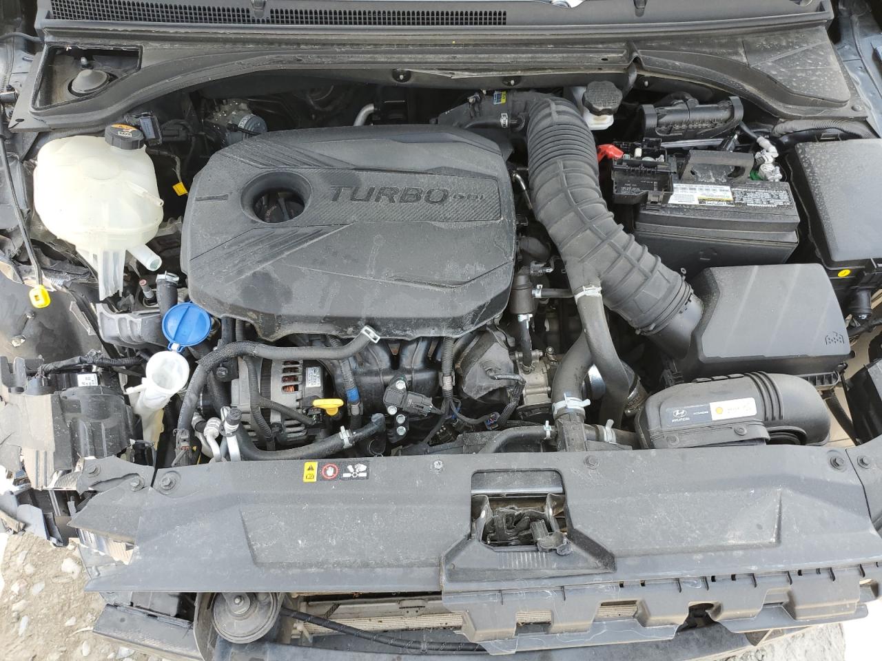 KMHTH6AB9KU020621 2019 Hyundai Veloster Turbo