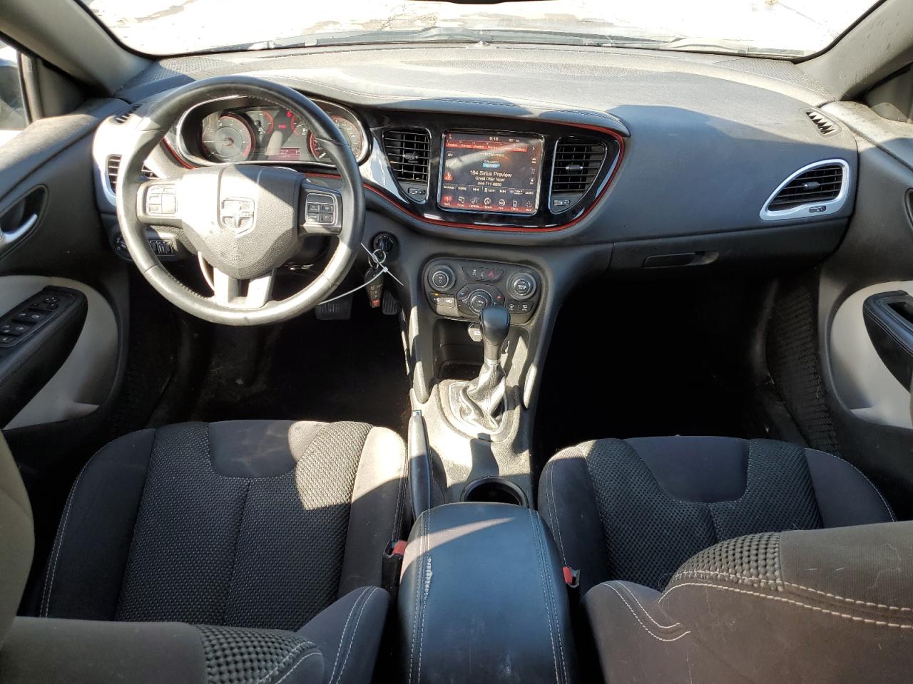 1C3CDFBBXFD174148 2015 Dodge Dart Sxt