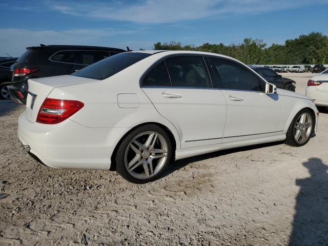 VIN WDDGF4HB8DR269431 2013 Mercedes-Benz C-Class, 250 no.3