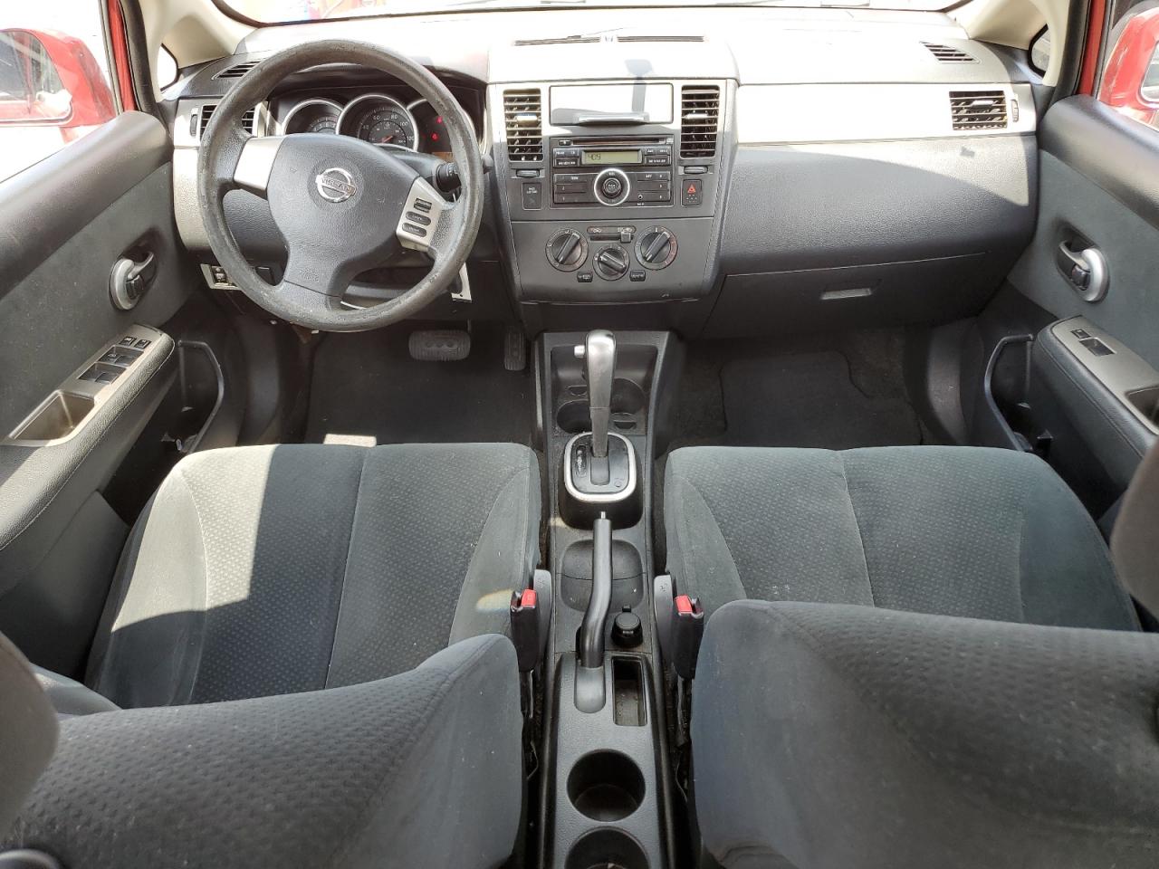 3N1BC1AP7AL383282 2010 Nissan Versa S