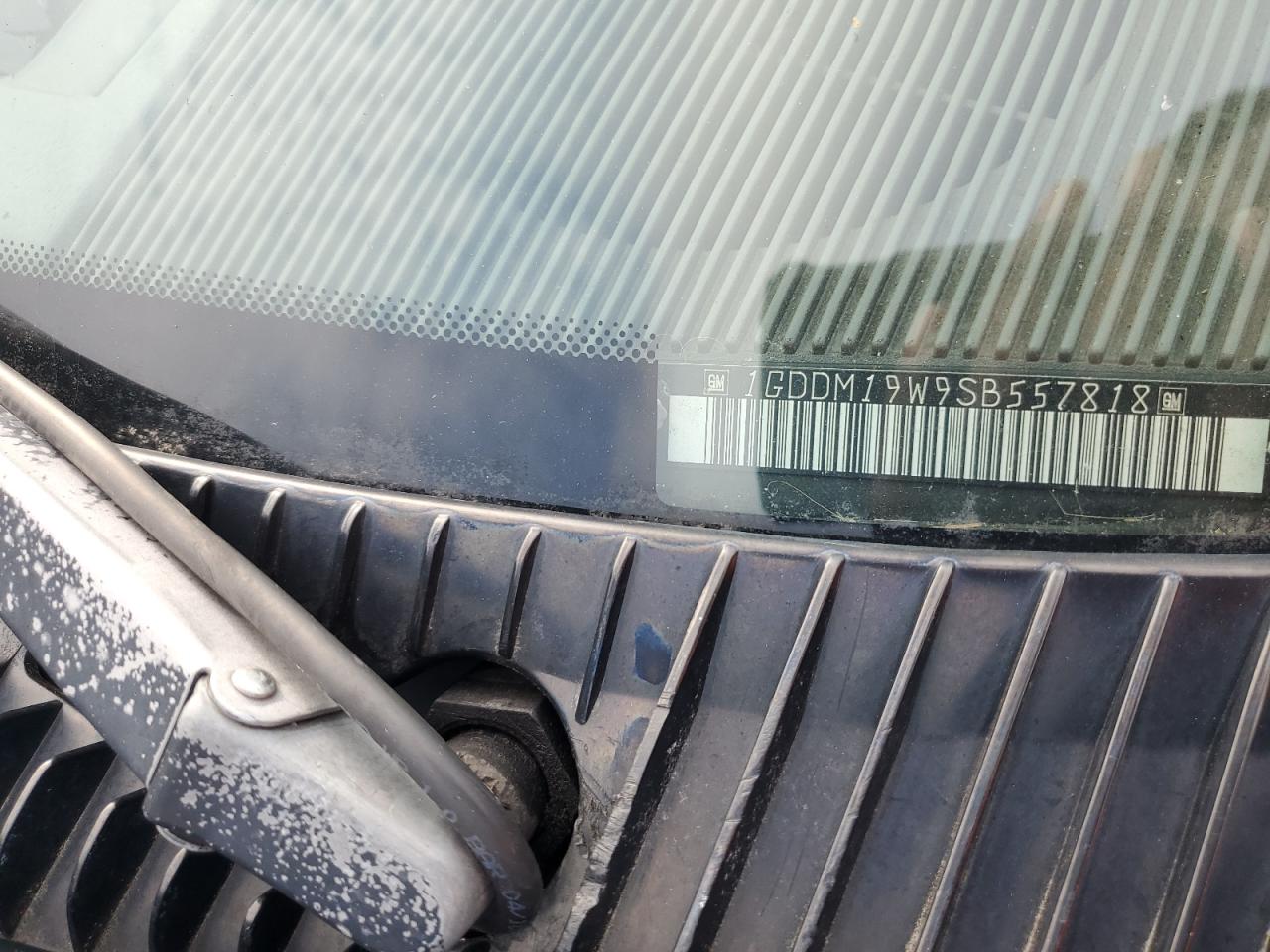 1GDDM19W9SB557818 1995 GMC Safari Xt