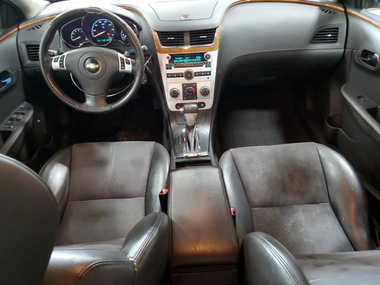 1G1ZD5EBXAF134055 2010 Chevrolet Malibu 2Lt