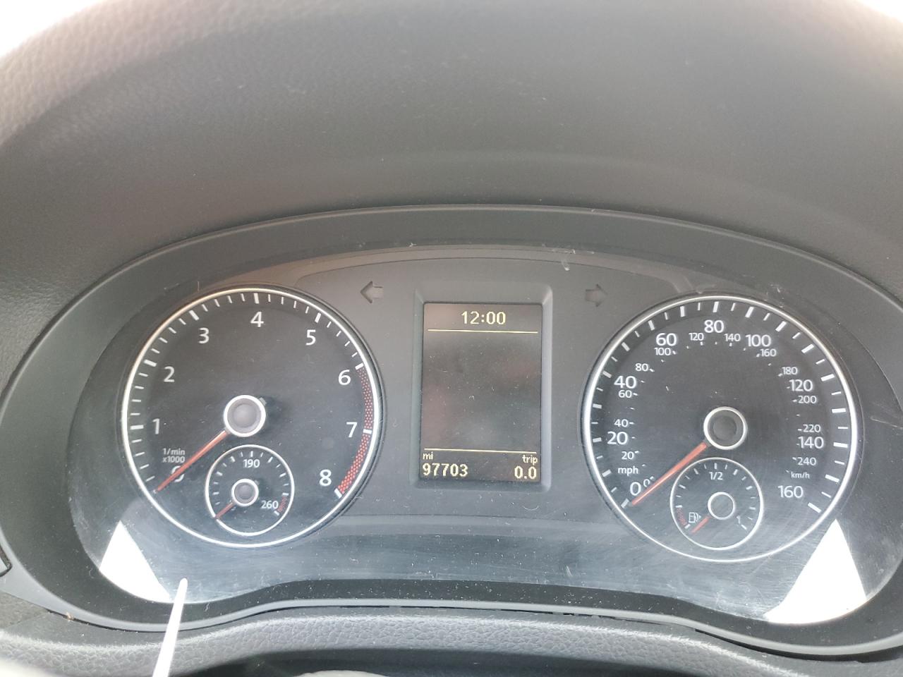 1VWCP7A37DC069277 2013 Volkswagen Passat Sel