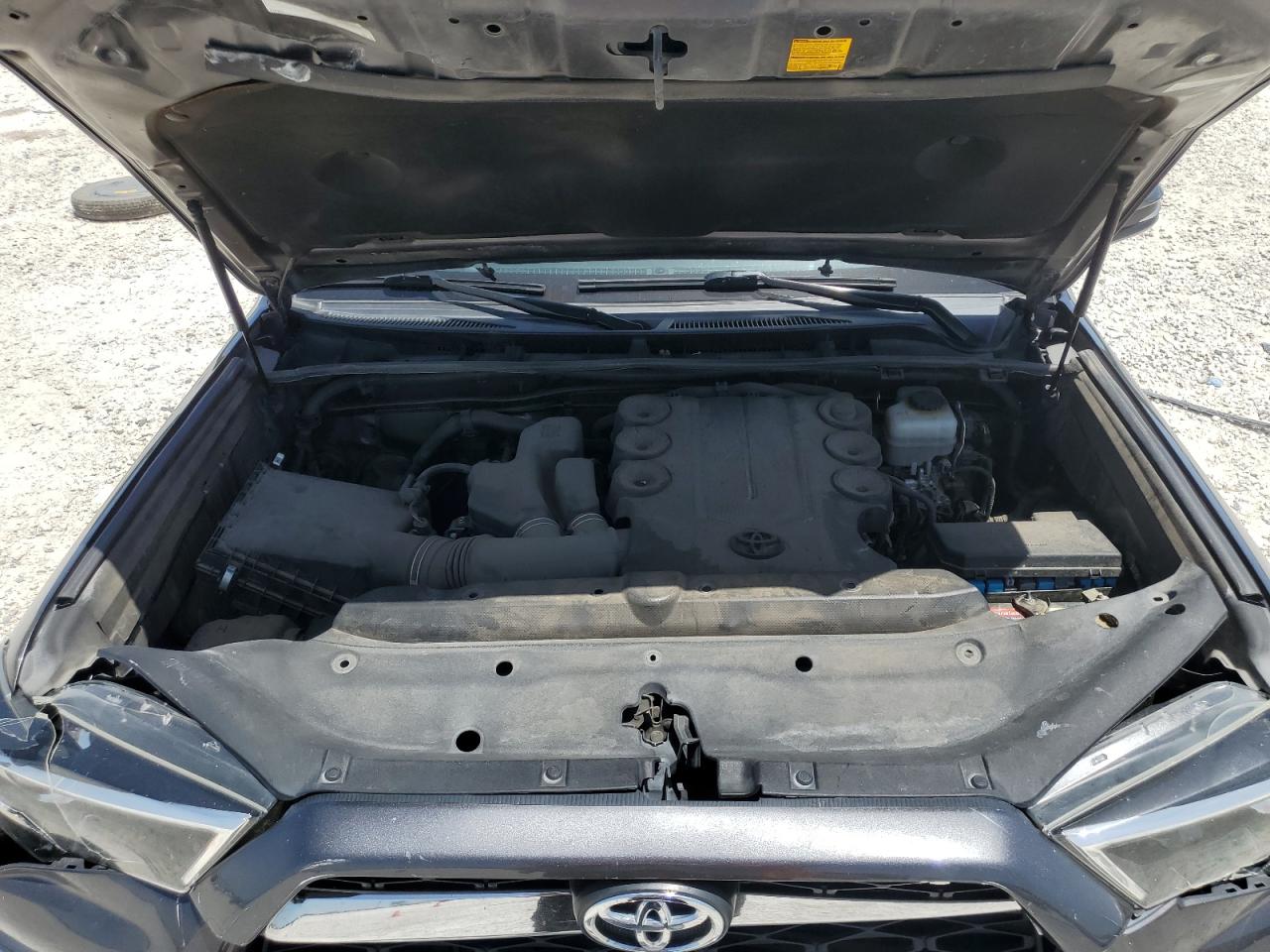 JTEZU5JR3F5093660 2015 Toyota 4Runner Sr5
