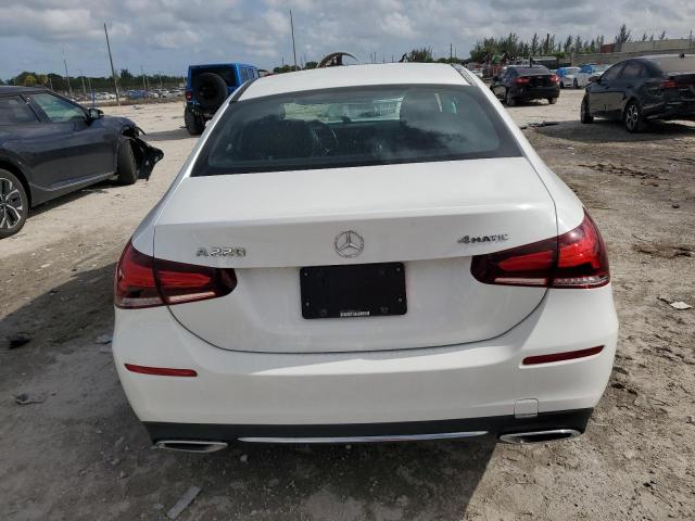 2019 Mercedes-Benz A 220 4Matic VIN: WDD3G4FB6KW027167 Lot: 62904554