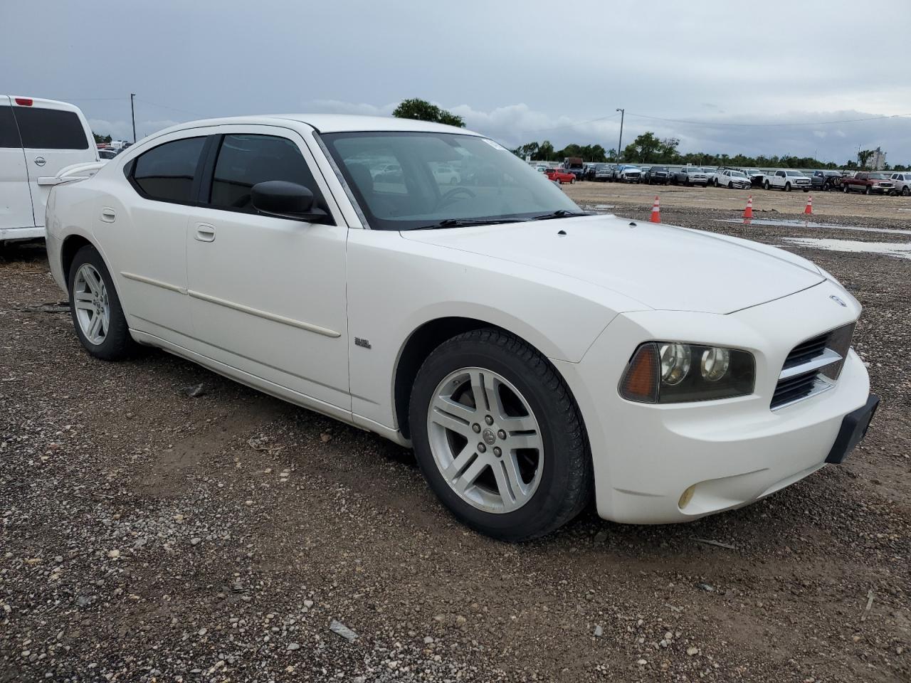 Lot #2749212693 2006 DODGE CHARGER SE