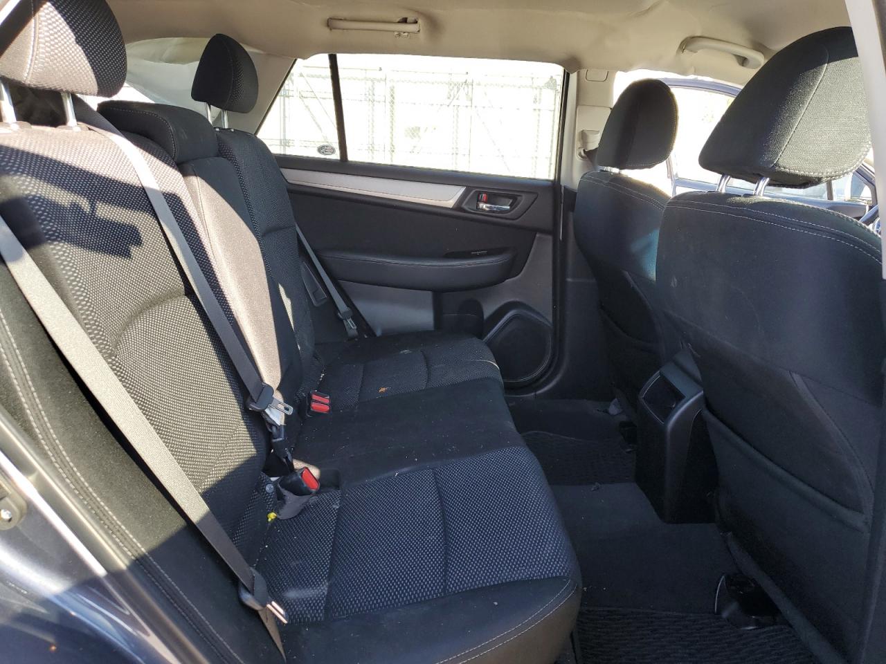 4S4BSACC5G3351702 2016 Subaru Outback 2.5I Premium