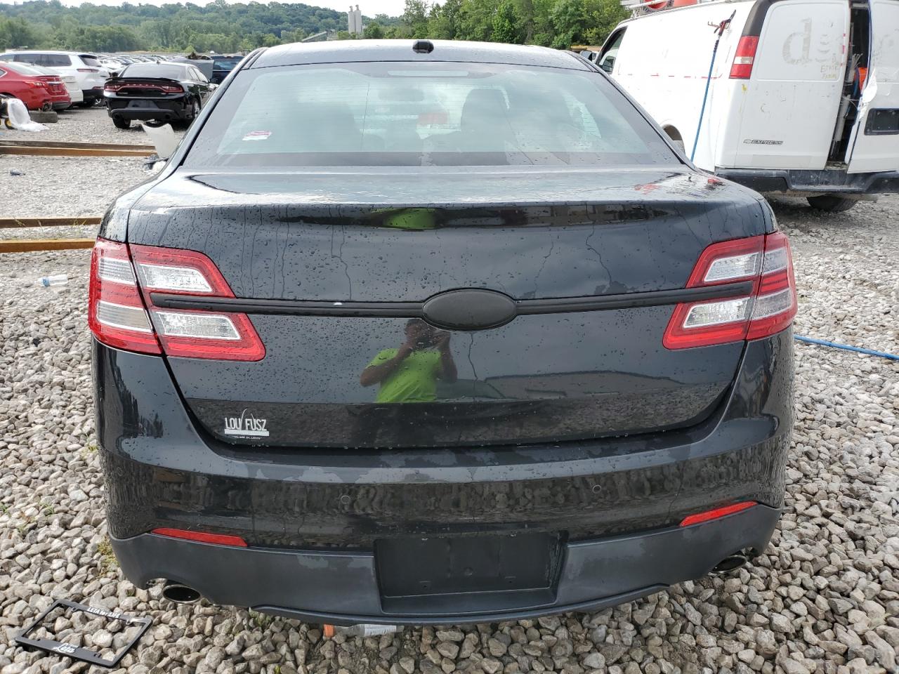1FAHP2E80DG113717 2013 Ford Taurus Sel