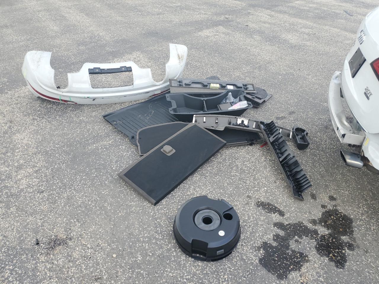 WA1LFAFP6FA094579 2015 Audi Q5 Premium Plus