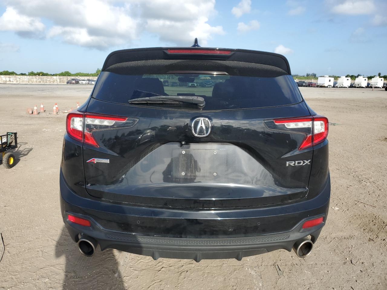 5J8TC1H6XKL003929 2019 Acura Rdx A-Spec