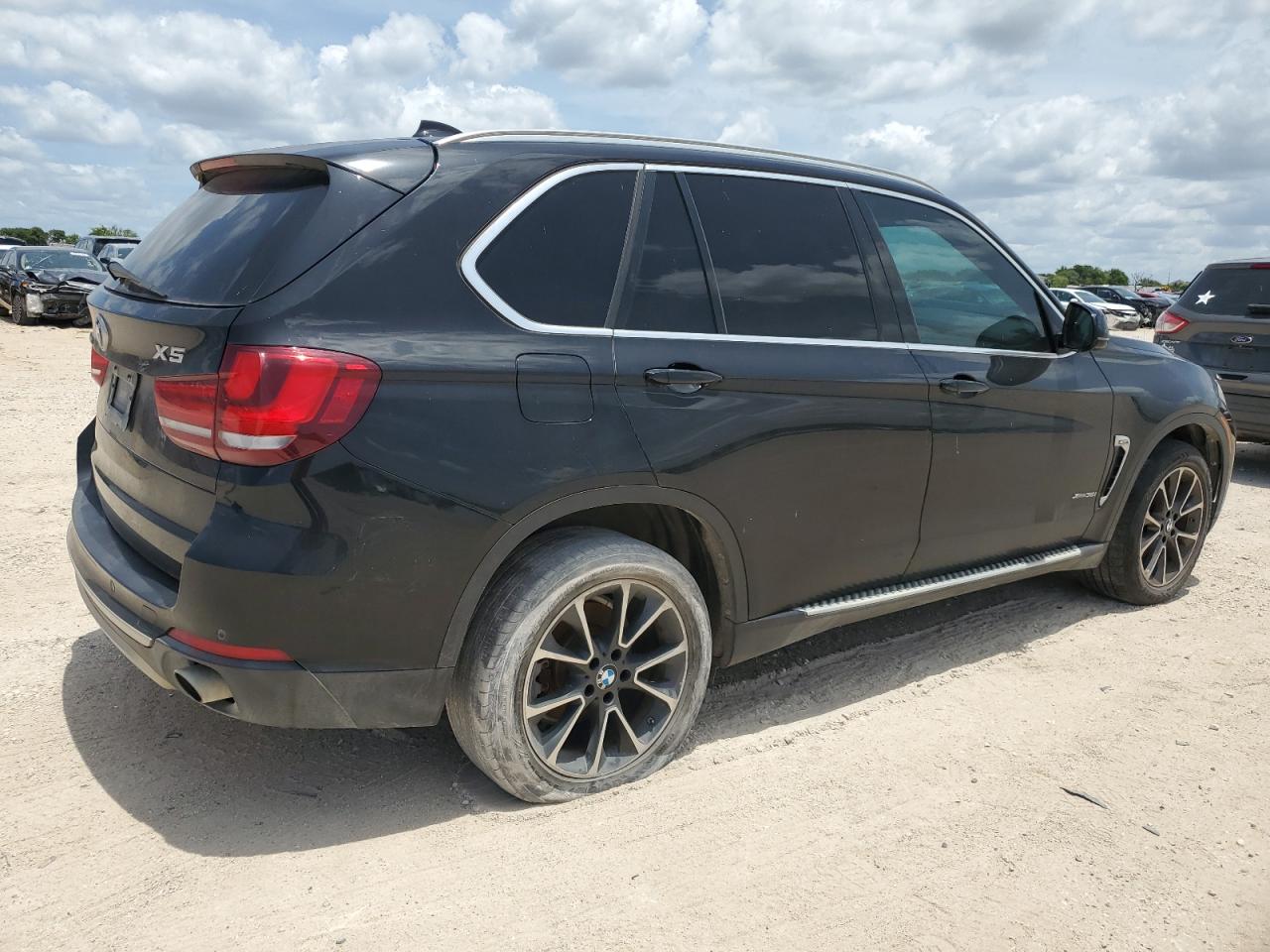 2015 BMW X5 xDrive35I vin: 5UXKR0C59F0P04145