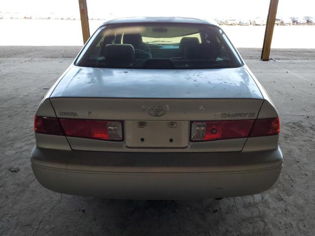 2000 Toyota Camry Ce VIN: 4T1BG22K8YU001833 Lot: 62728714