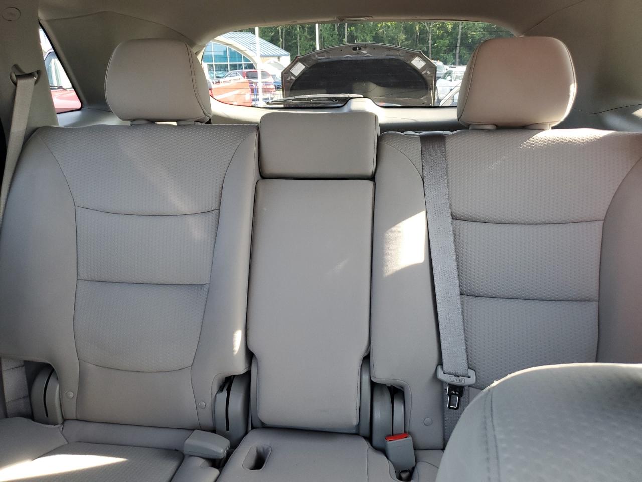 5XYKTCA6XCG198301 2012 Kia Sorento Base