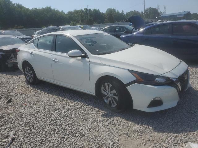 1N4BL4BVXNN355774 Nissan Altima S 4