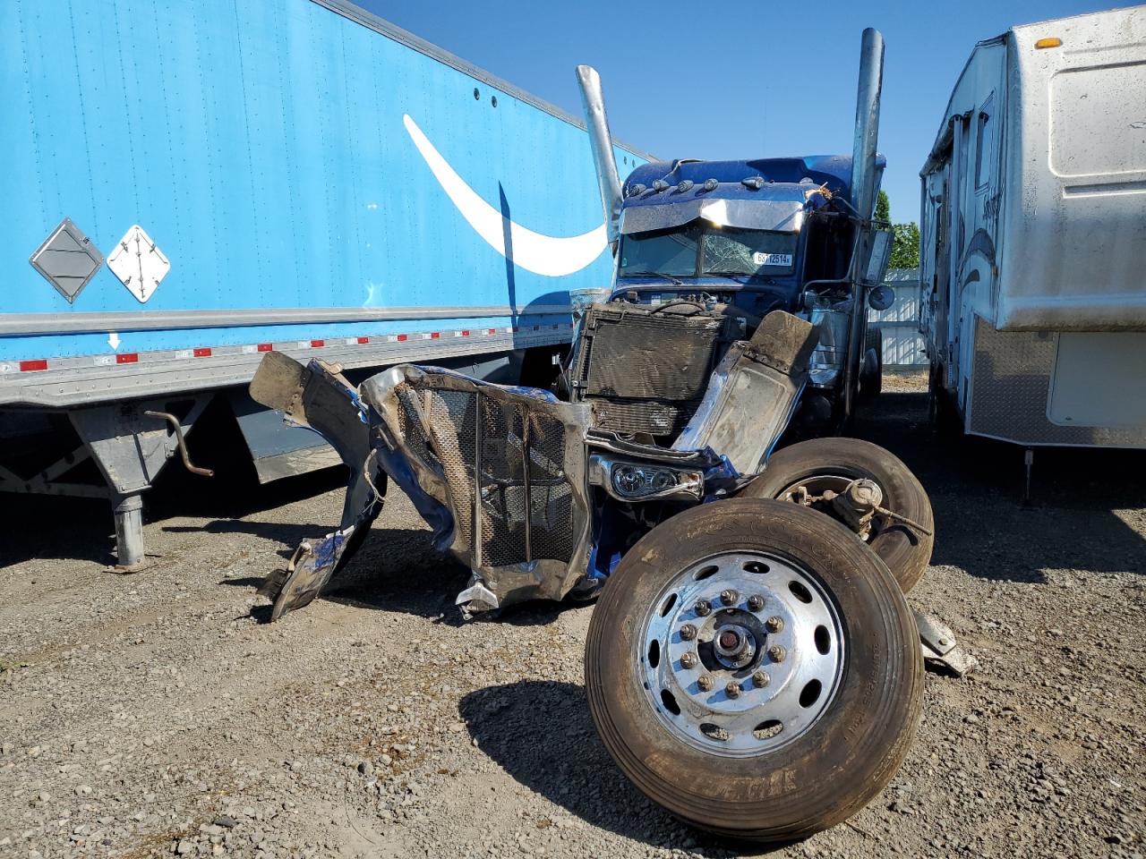 Lot #2989242611 2021 PETERBILT 389