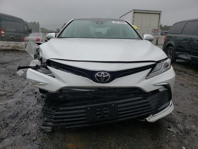 VIN 4T1F11BK4MU032987 2021 Toyota Camry, Xle no.5