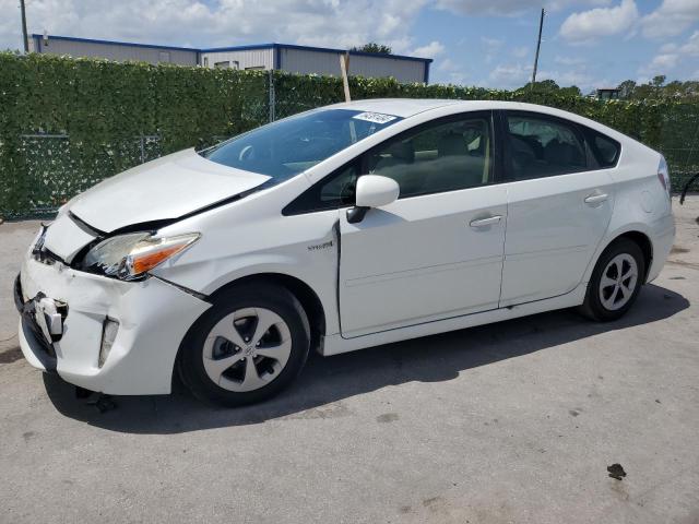 VIN JTDKN3DU2F1992010 2015 Toyota Prius no.1