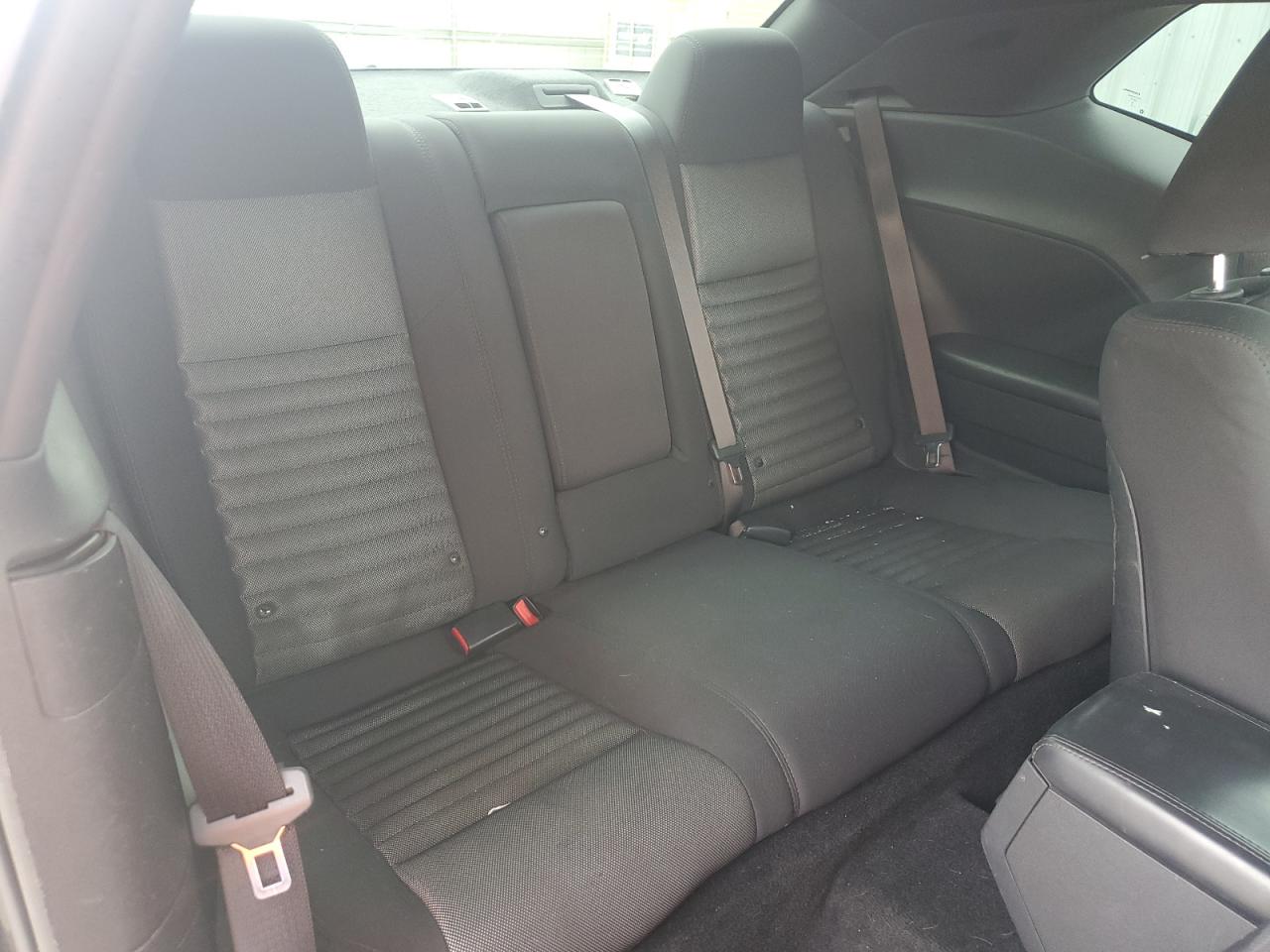 2C3CDYAG5DH700372 2013 Dodge Challenger Sxt