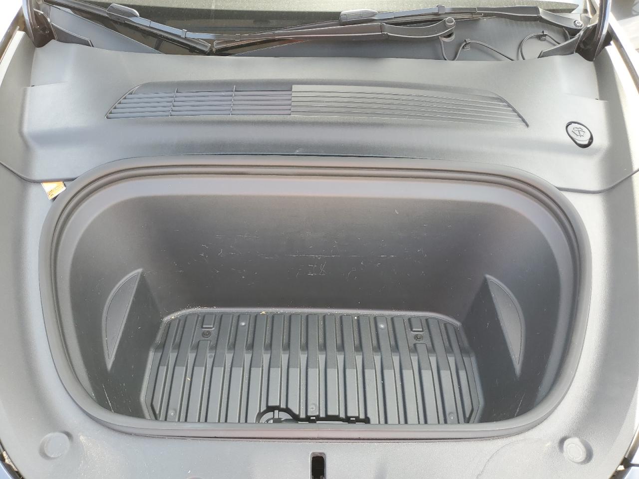 5YJYGDEE4MF083224 2021 Tesla Model Y