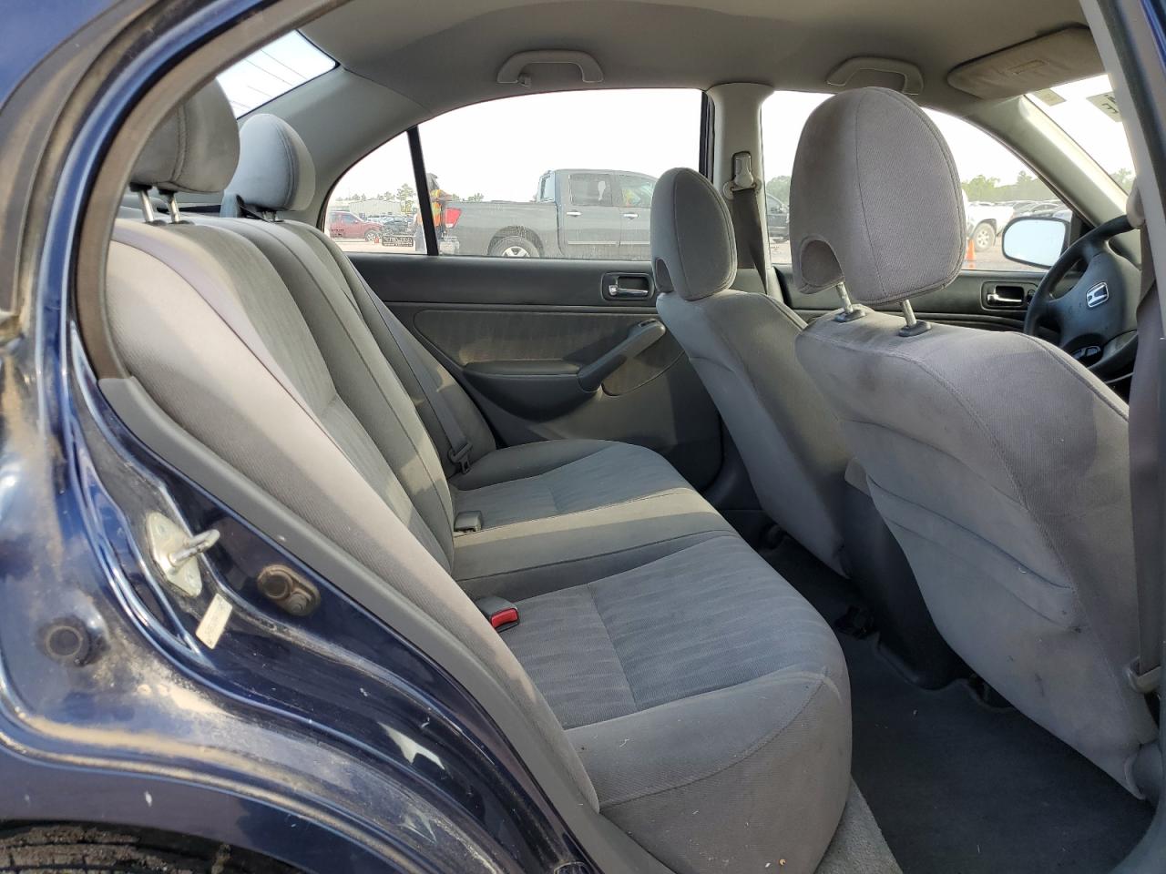 2HGES16584H525545 2004 Honda Civic Lx