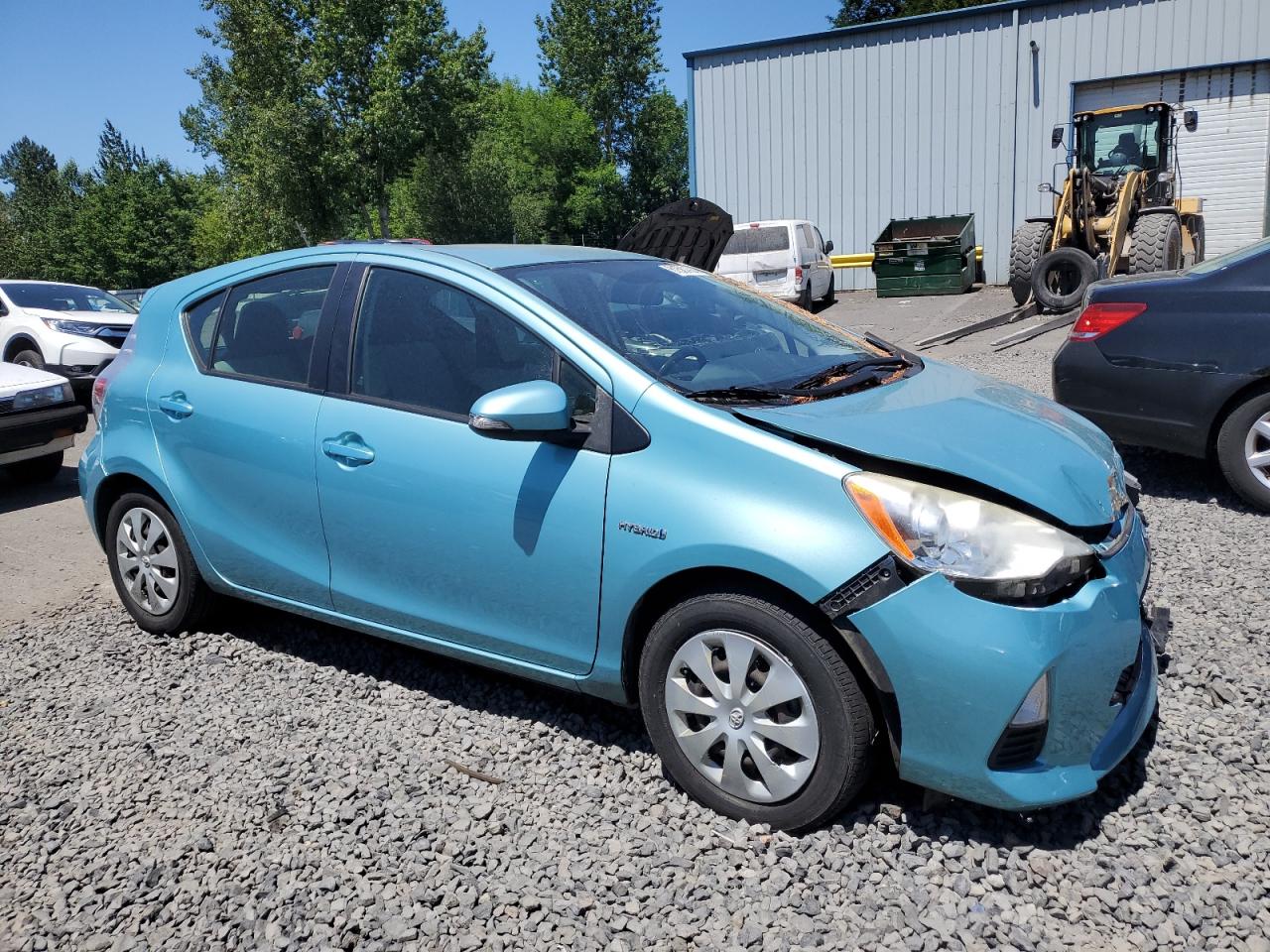 2013 Toyota Prius C vin: JTDKDTB39D1050028