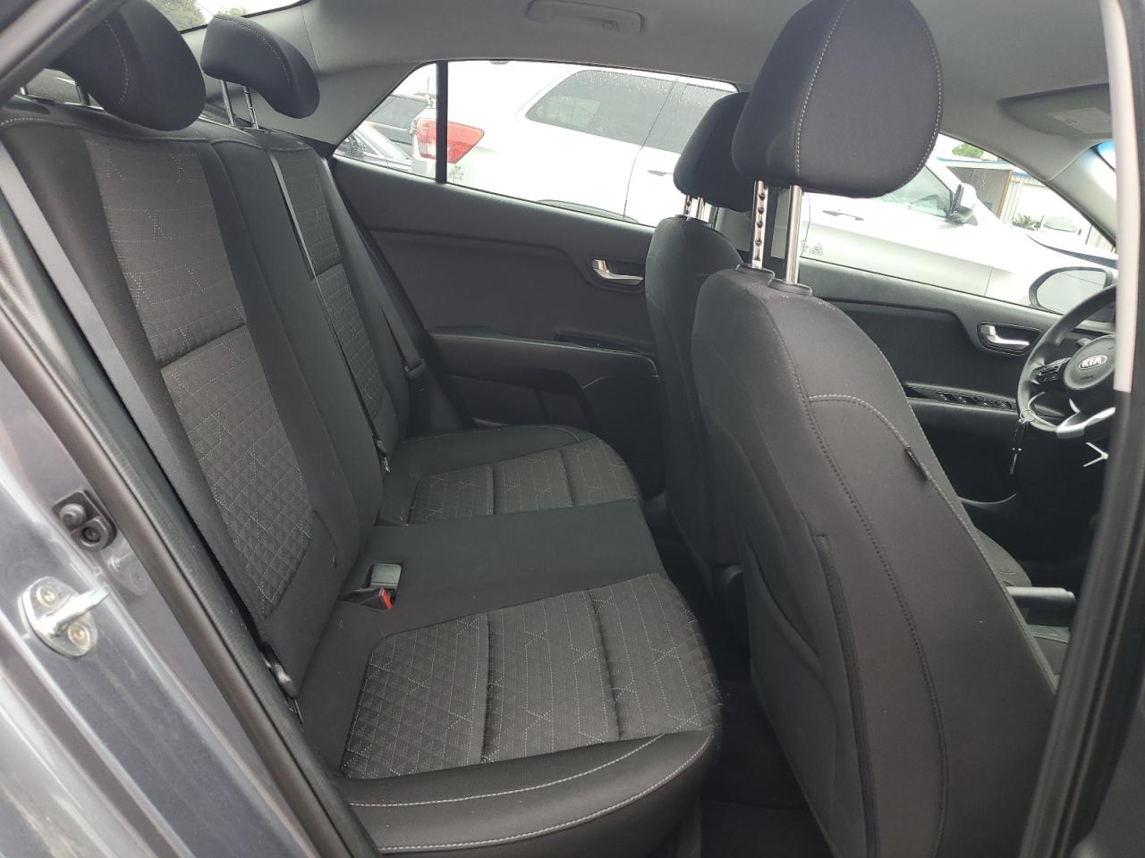 3KPA24AD9LE337155 2020 Kia Rio Lx