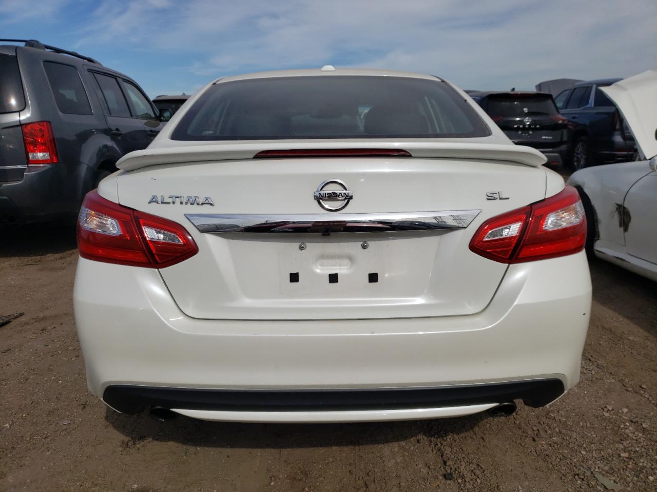 1N4AL3AP2GC144804 2016 Nissan Altima 2.5