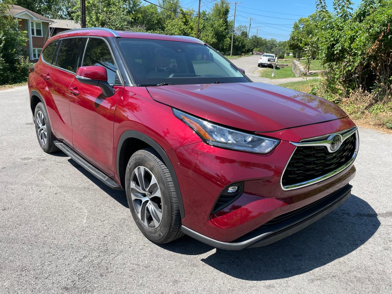 2021 Toyota Highlander Xle vin: 5TDHZRAH6MS522006