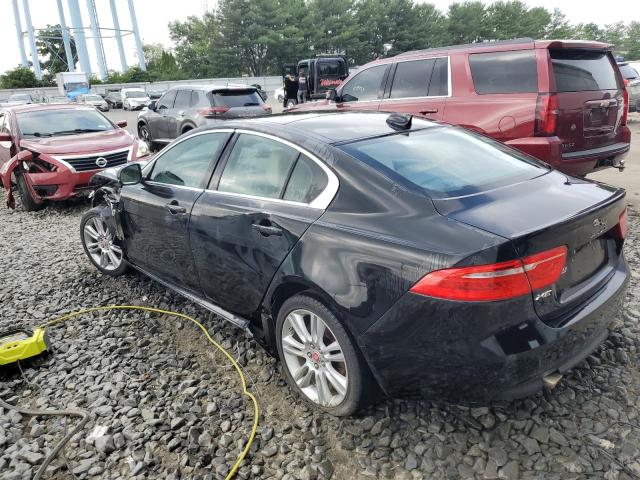 VIN SAJAJ4FX0KCP49610 2019 Jaguar XE, Premium no.2