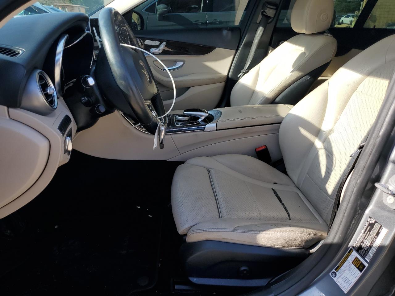 55SWF4KB1HU204915 2017 Mercedes-Benz C 300 4Matic