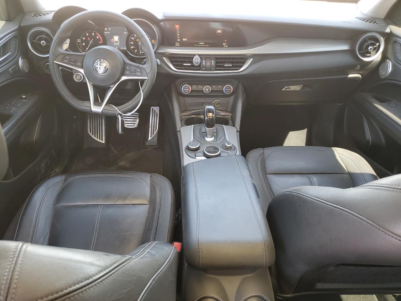 ZASFAKPN2J7B82241 2018 Alfa Romeo Stelvio Sport