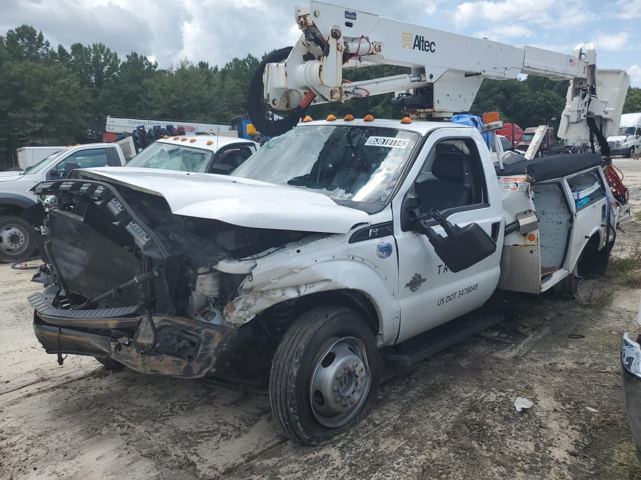 Lot #2751035305 2016 FORD F550 SUPER